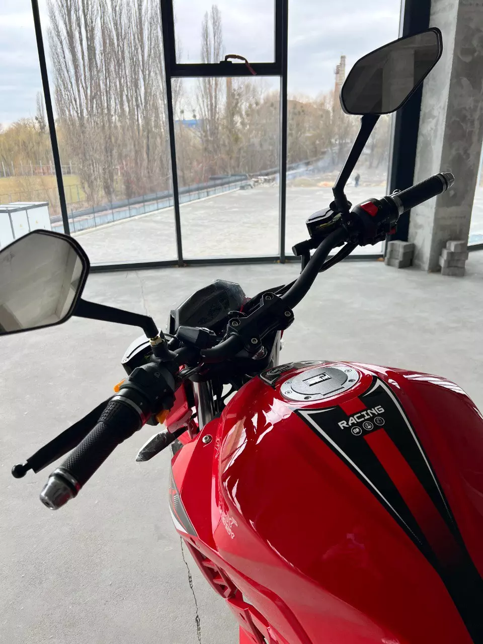 Электромотоцикл Anomaly Energy Monster PRO 10000W Li-ion NMC батарея 72V 100Ah (Red/Красный) Электромотоцикл Anomaly Energy Monster PRO 10000W Li-ion NMC батарея 72V 100Ah (Red/Красный)